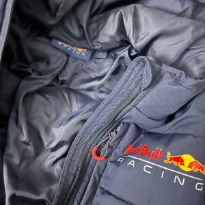 Red Bull racing puffer jacket large nwt